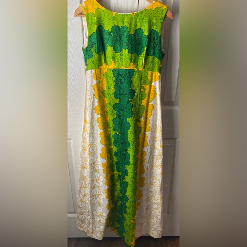 VINTAGE 1960s Ui-Maikai White‎ Tropical Floral Cotton Barkcloth Maxi Dress S